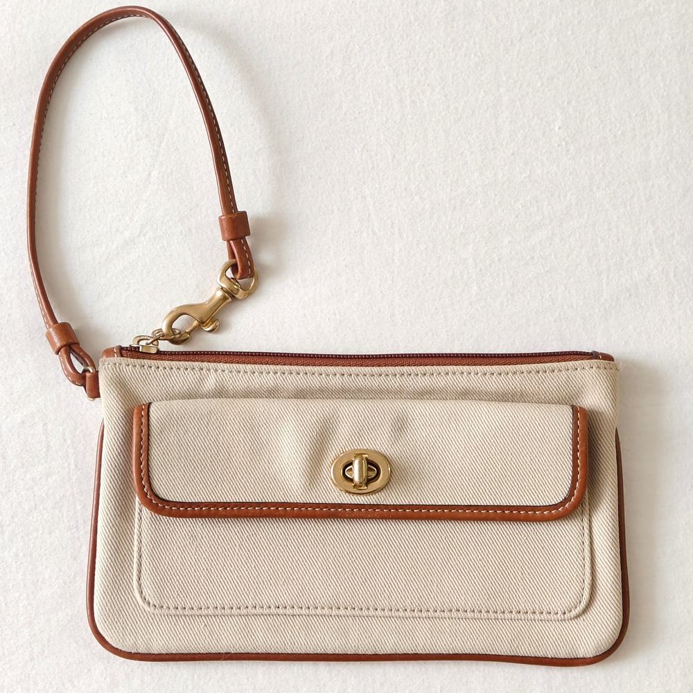 Vintage Coach Legacy Canvas Wristlet Small Beige Brown Leather Turnlock Zip Bag - Picture 2 of 7